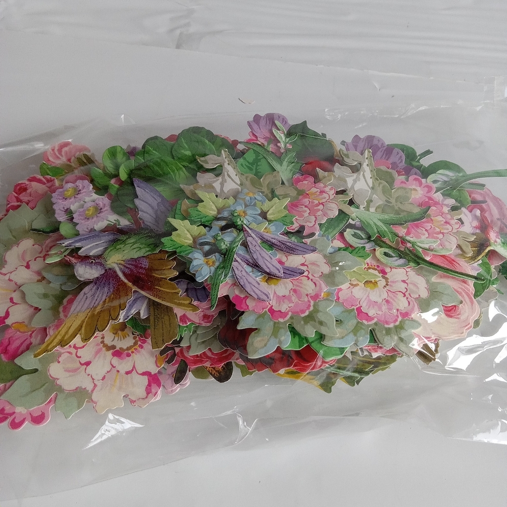 Craft Paper Flowers pre-cut - Picture 4 of 4